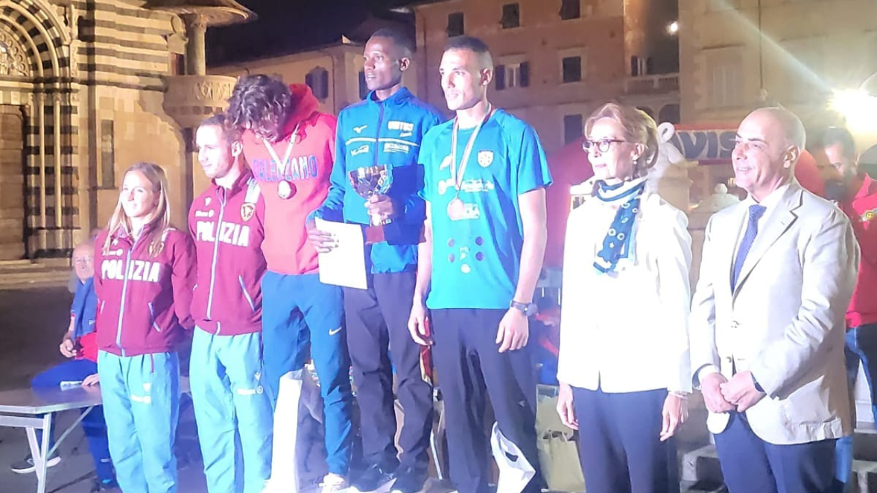 La premiazione dei vincitori del Trofeo