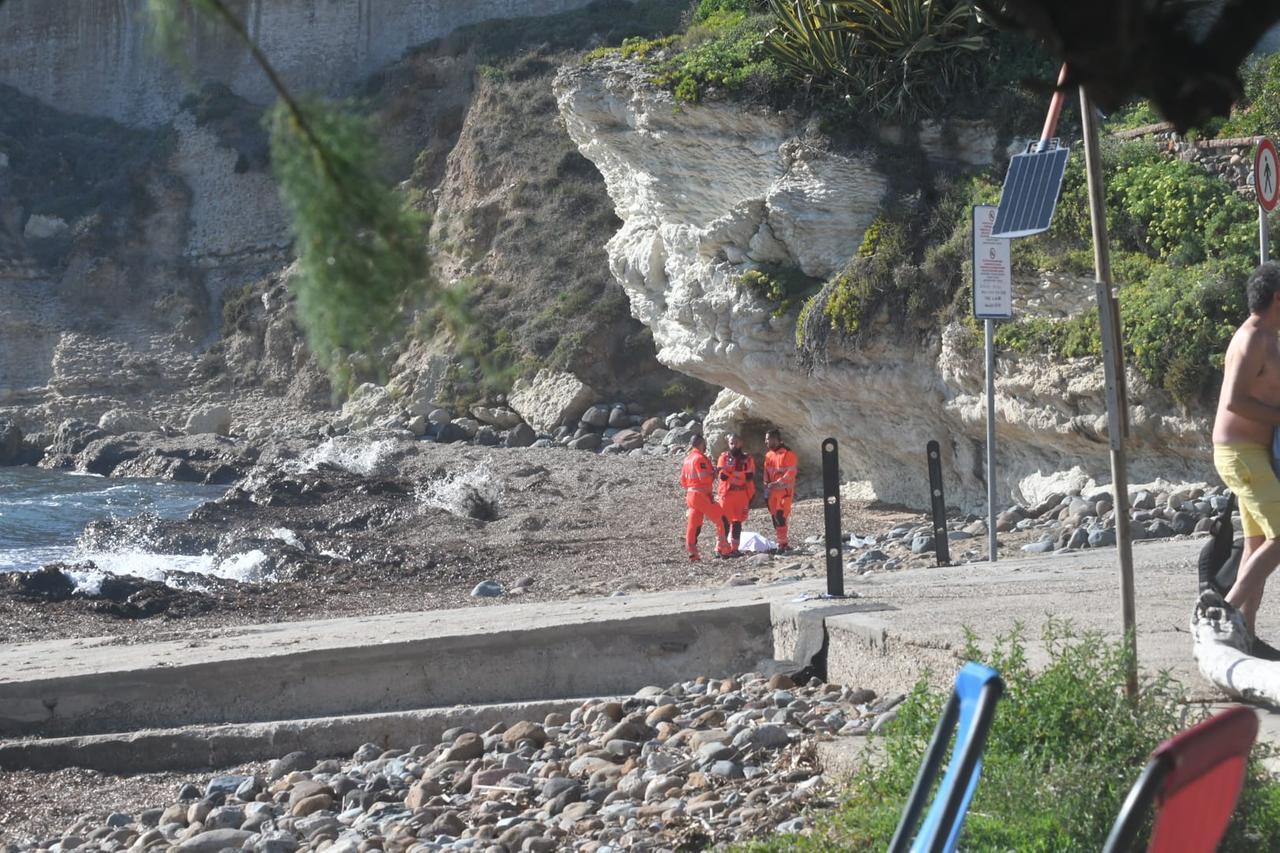 Cuglieri, bagnante tedesco muore durante un’escursione in sup