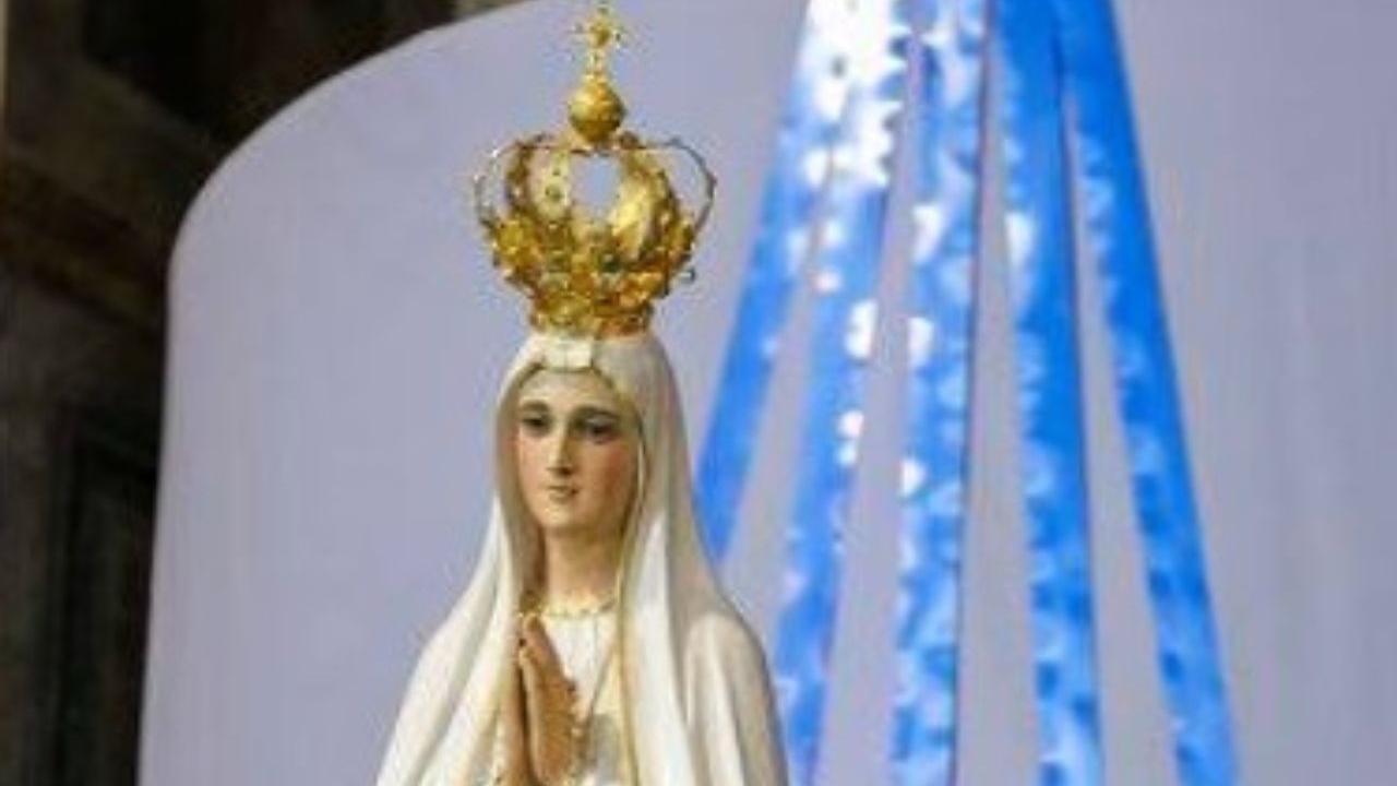 La Madonna Pellegrina di Fatima arriva a Livorno dal mare