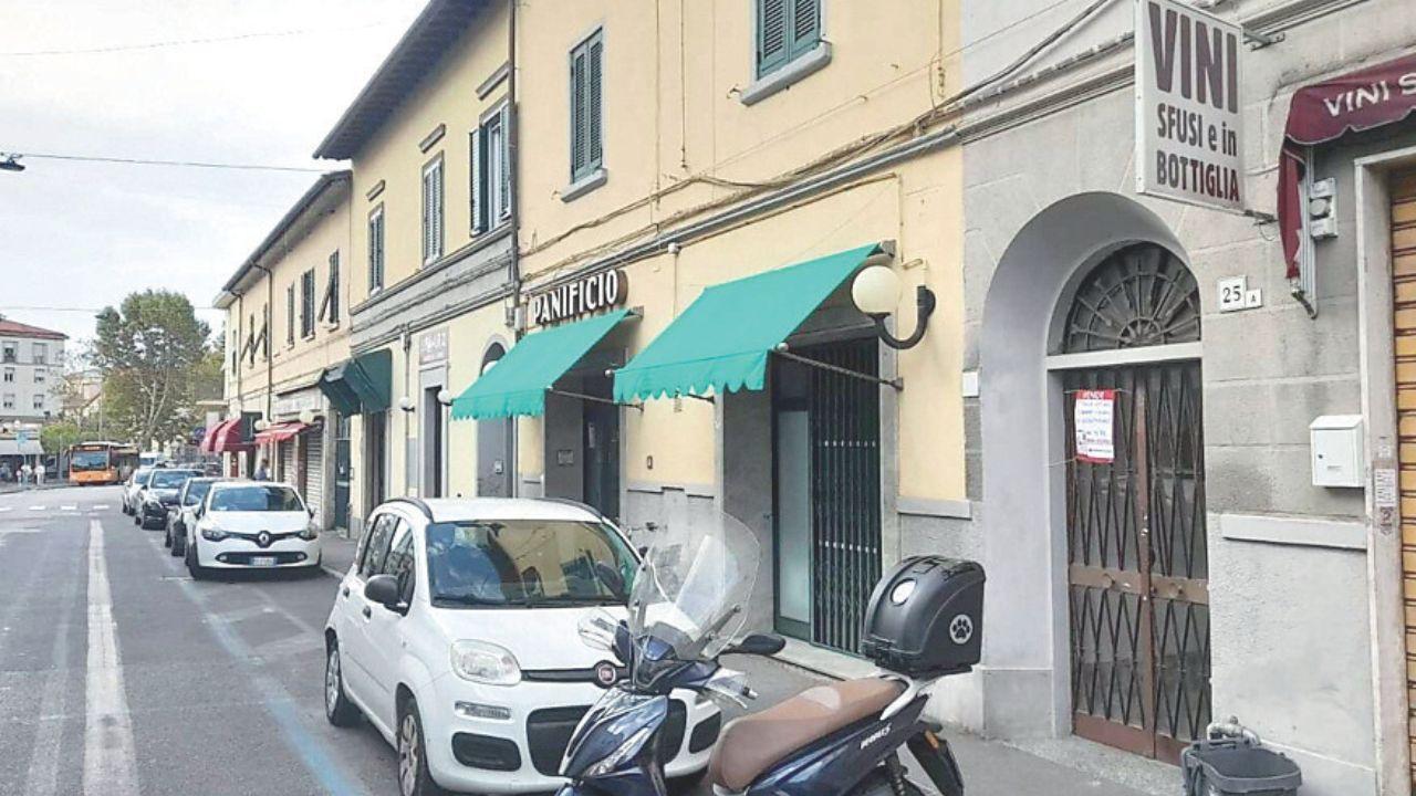 
	Il tratto di marciapiede di via di Salviano teatro della rapina

