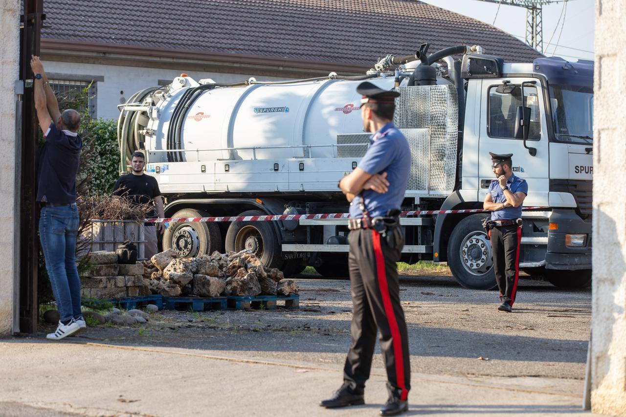 BAMBINO CADUTO IN FOSSA PORTOMAGGIORE