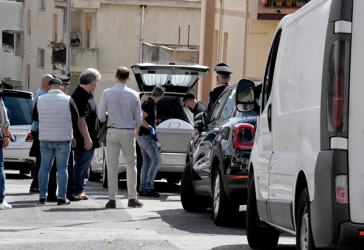 Strage di Nuoro, il 14enne sopravvissuto: «Ho sentito gli spari e mi sono alzato»