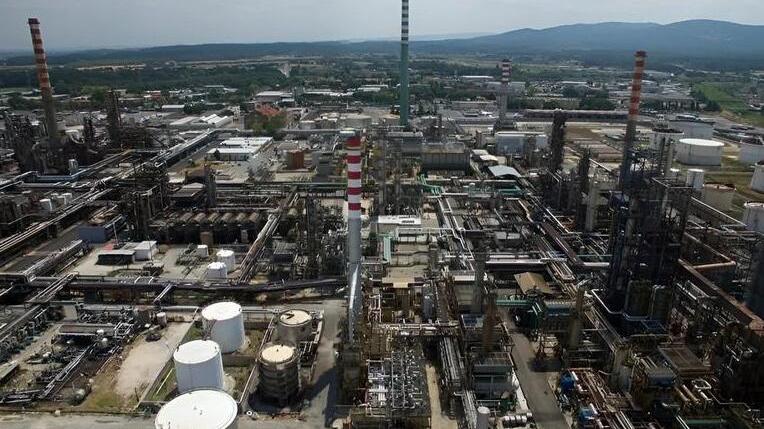 Livorno e la bioraffineria: occupazione garantita. «Nel 2025 fino a 1.000 lavoratori»<br>