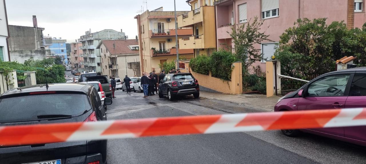 Strage di Nuoro, il superstite 14enne sentito dagli inquirenti: ecco cosa è successo