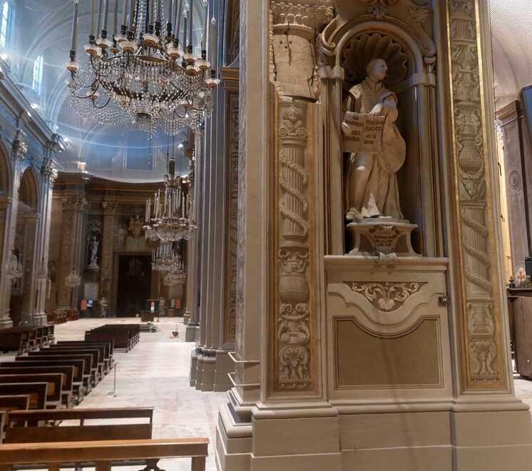 Il Duomo di Ferrara torna a stupire. Smontate tutte le impalcature interne