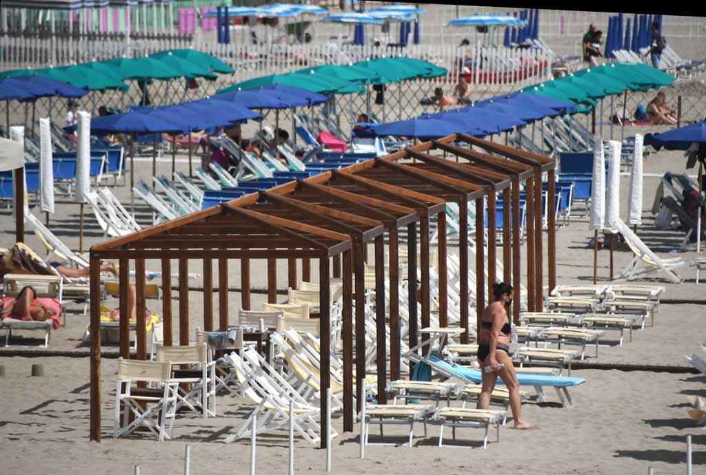 Balneari, il governo impugna le legge della Regione Toscana. Giani: «Atto irresponsabile»