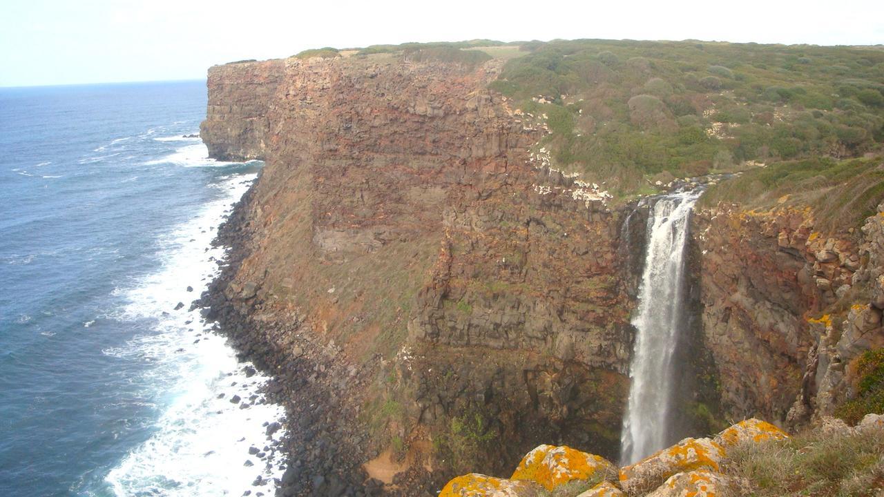 Le 10 cascate più spettacolari da vedere in Sardegna: tesori nascosti da non perdere