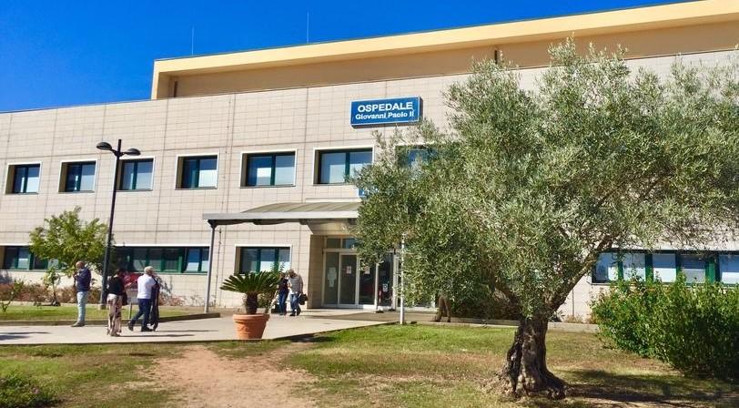 Muore in ospedale a Olbia dopo una trasfusione, indagati due medici