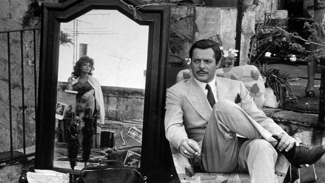 Cento anni fa nasceva un’icona: l’Italia ricorda Mastroianni