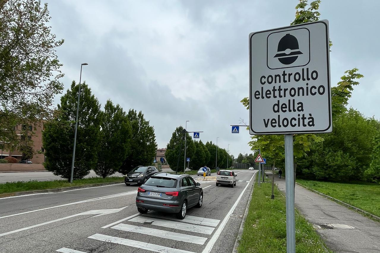 Velox a Ferrara, la stretta arriva in Prefettura