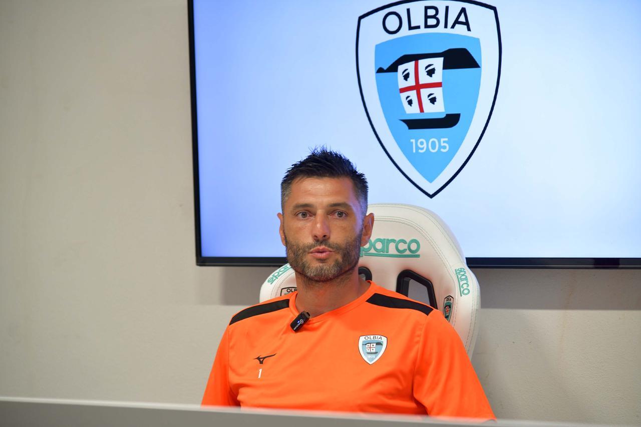 L’Olbia perde anche contro l’Anzio silenzio stampa e allenamento alle