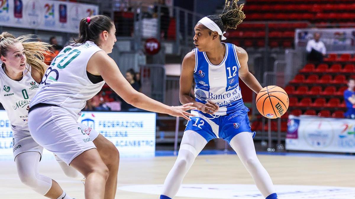 <strong>Sparkle Taylor </strong>19 punti contro Campobasso