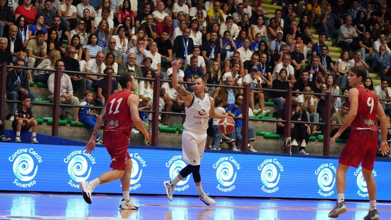 Livorno, la Pielle soffre ma la porta a casa