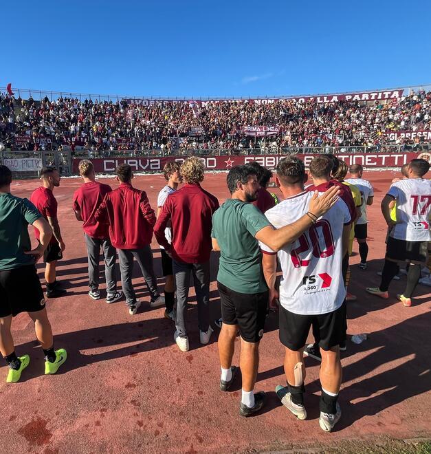 Livorno, nel post-gara Mazzoni vieta le domande al Tirreno: il motivo