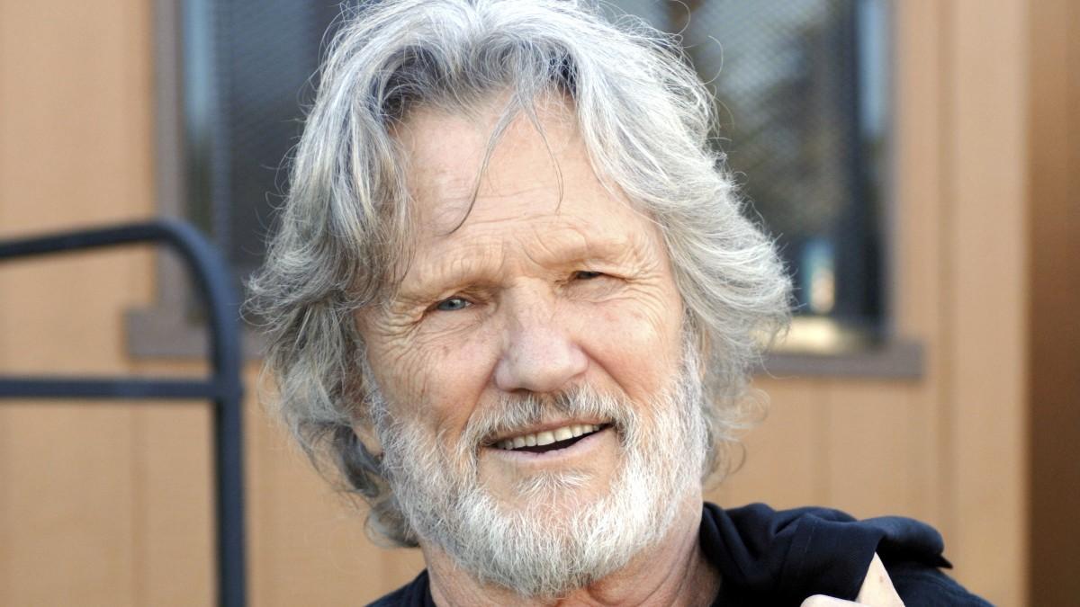 Morto a 88 anni Kris Kristofferson, artista country e attore