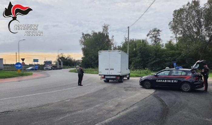 San Giuseppe, tenta di corrompere i carabinieri: arrestato autotrasportatore