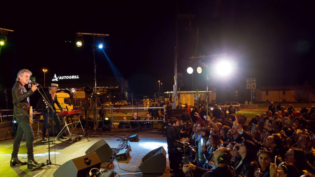 Luciano Ligabue: «Sanremo? Prima o poi ci torno. Campovolo per noi è il posto delle feste»