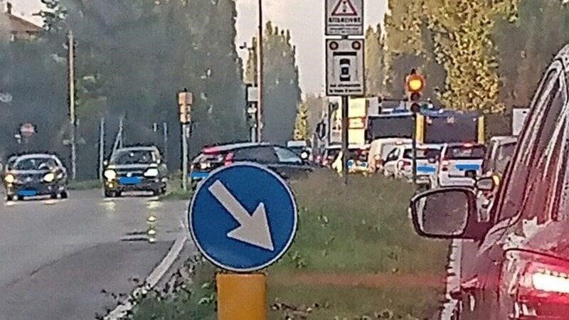 Viabilità in tilt e lunghe code di auto a Carpi: la proposta per risolvere il problema traffico