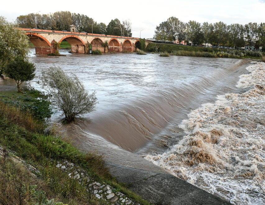 Lucca, allarme sostanze inquinanti nel Serchio