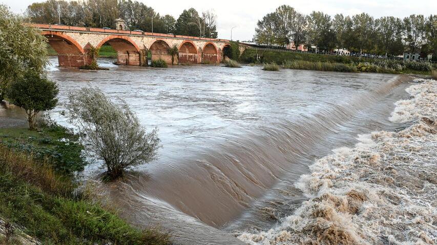 Lucca, allarme sostanze inquinanti nel Serchio