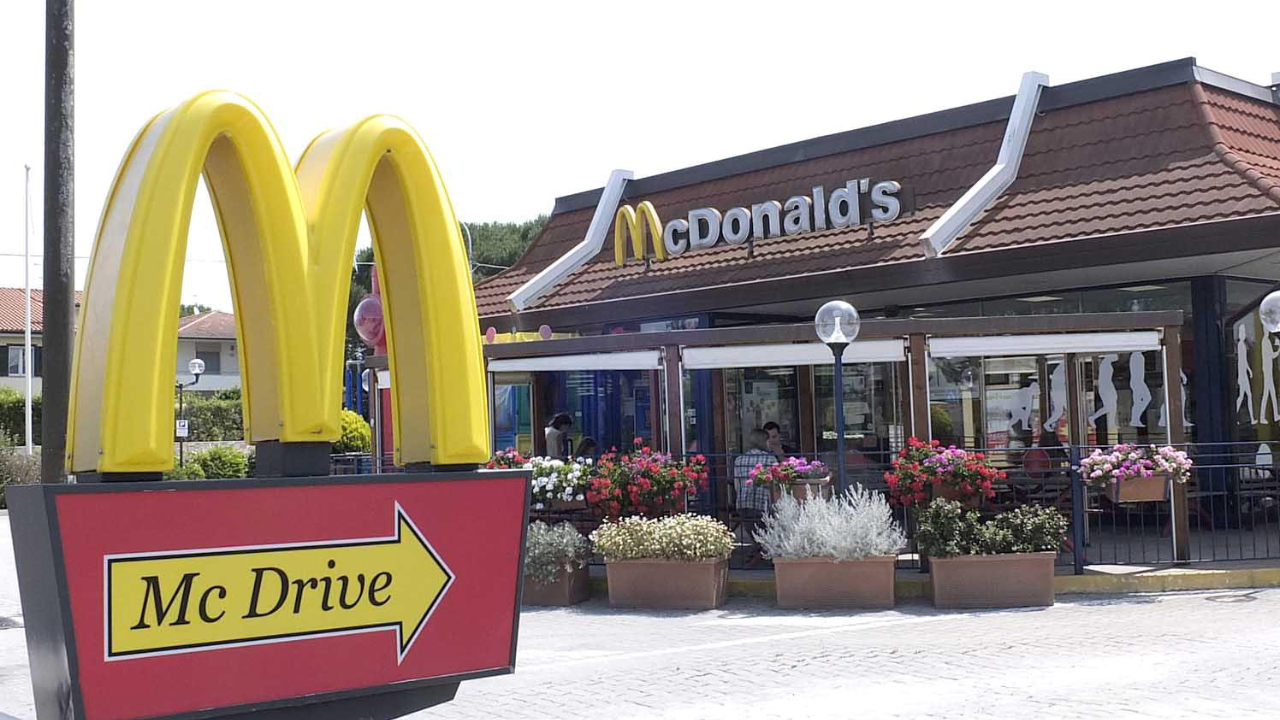 
	Un McDonald's (foto d'archivio)

