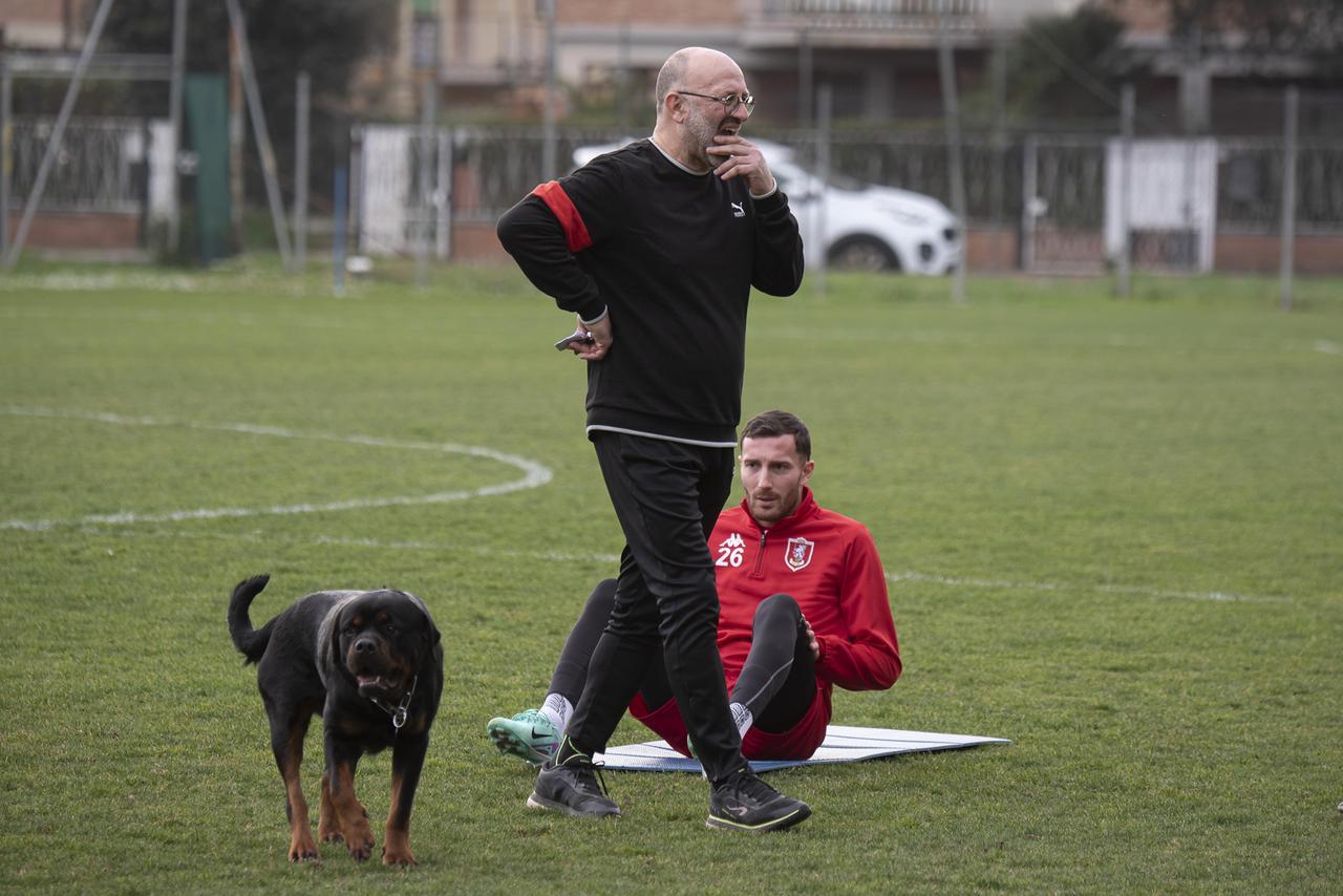 
	Malotti in allenamento con i suoi cani (foto Agenzia Bf)

