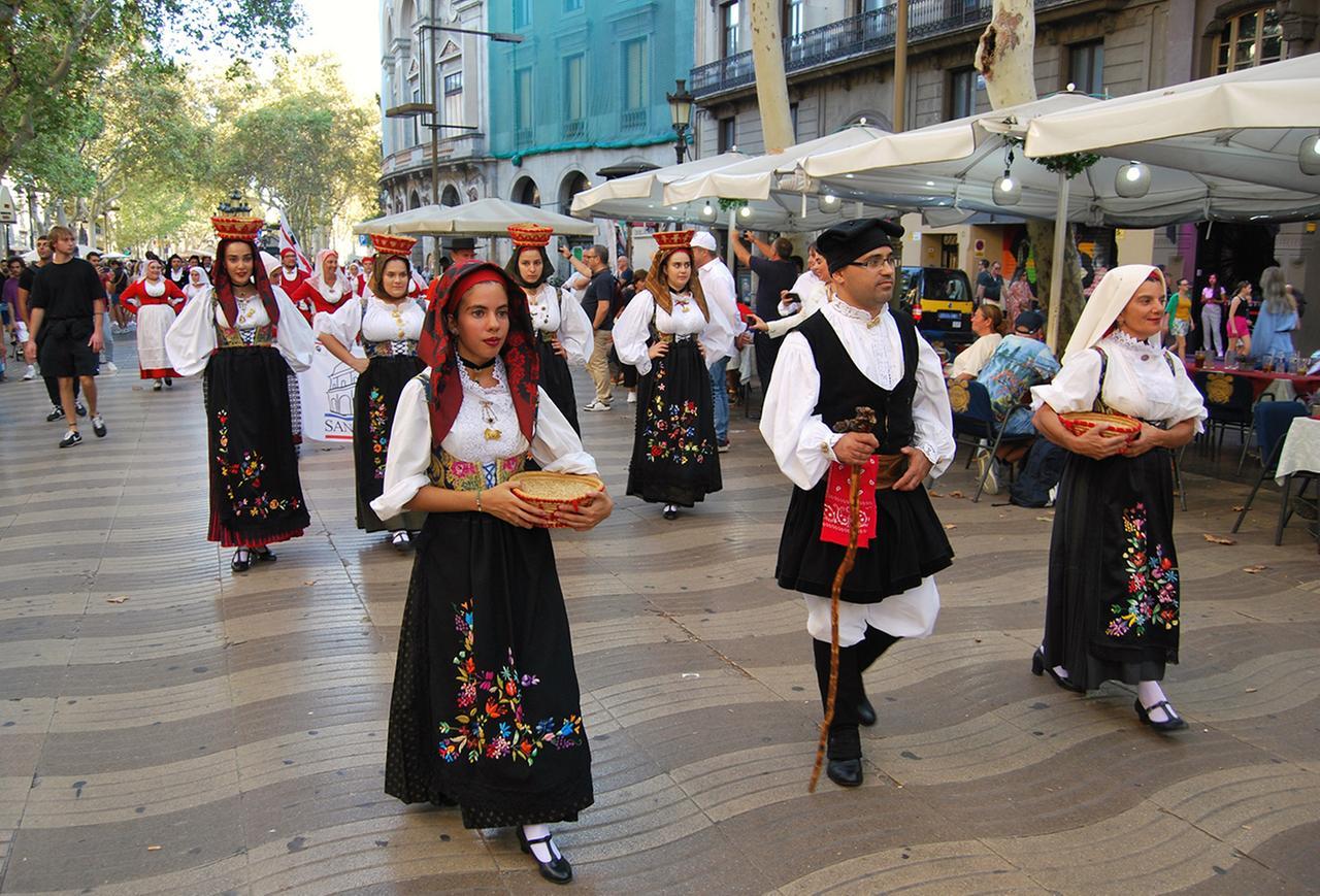 
	La sfilata di un anno fa lungo le Ramblas di Barcellona

