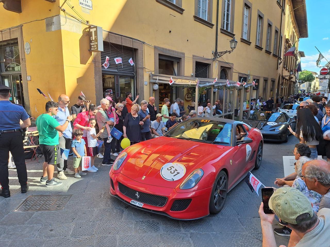 
	Il passaggio della Mille Miglia da Prato quest'anno

