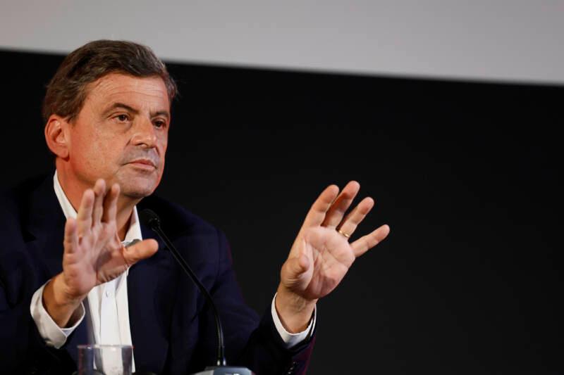 Carlo Calenda: «Stellantis smantella tutto e il governo non sa che fare»