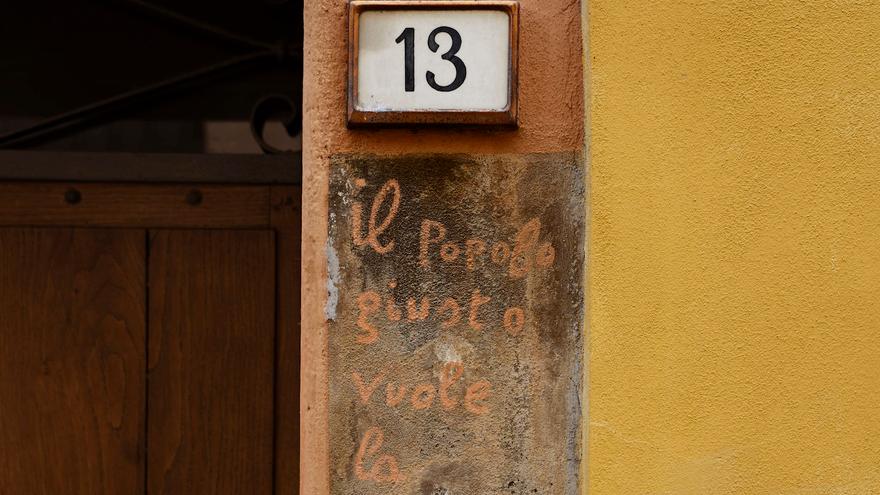 “Il Popolo giusto vuole la neve” in prima assoluta al Teatro Valli