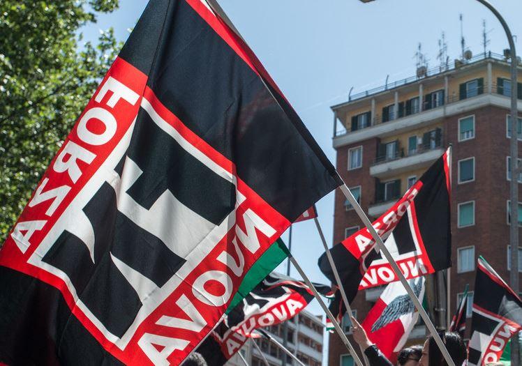 Ferrara, presidio contro la sede di Forza Nuova