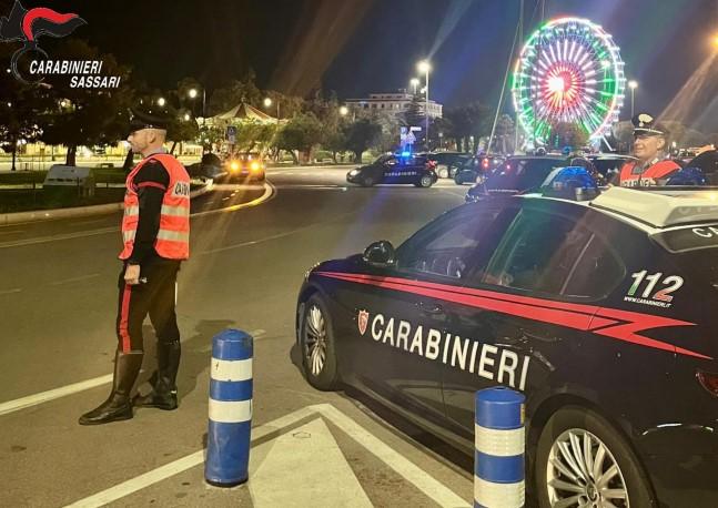 Olbia, ancora controlli in centro: i carabinieri identificano 60 persone