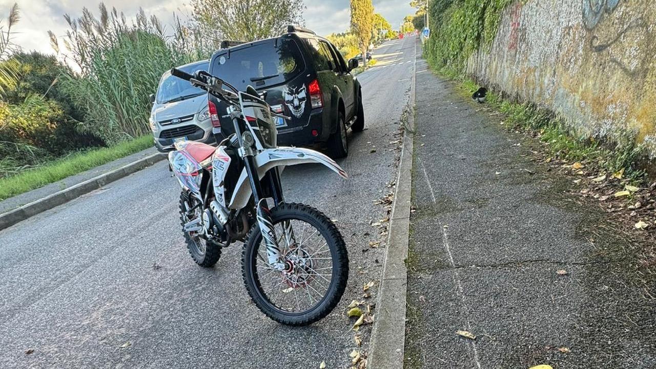 La moto dopo l'incidente