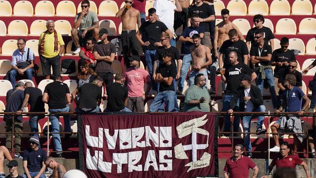 Arriva lo stop alla guerra del tifo amaranto, il gruppo “Livorno ultras” si scioglie: ecco cosa succede ora<br>