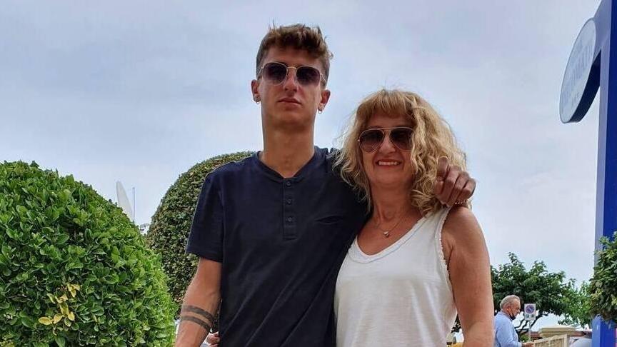 Alessandro Venturelli, udienza per decidere se archiviare il caso. La madre: «Io resto all’estero a cercarlo»