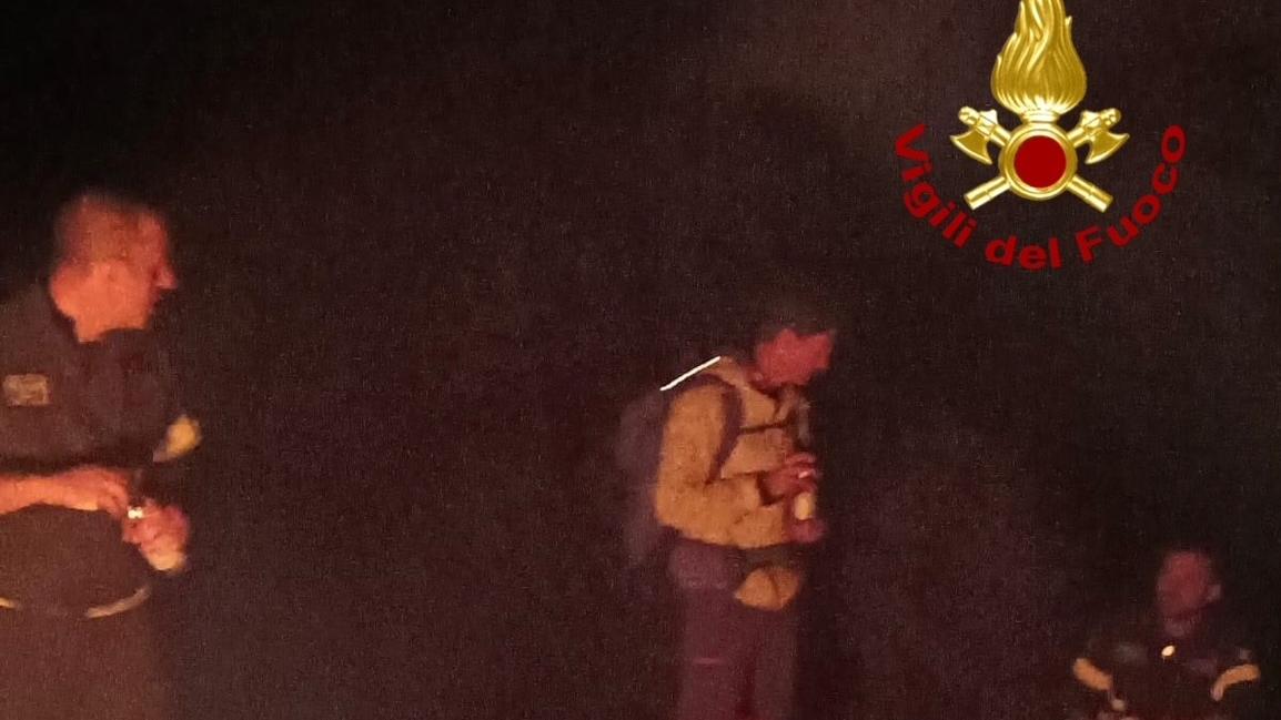 Baunei, i vigili del fuoco soccorrono un turista disperso nel Selvaggio blu