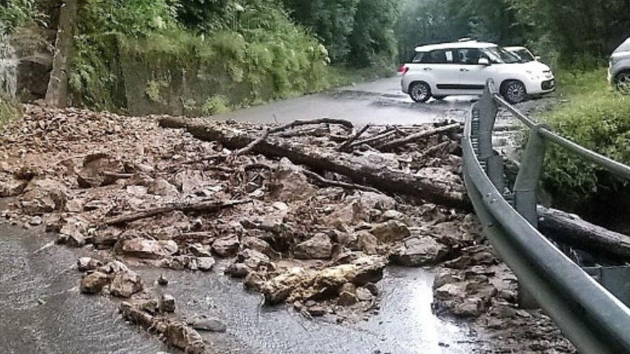 
	Allerta per frane e smottamenti in Toscana

