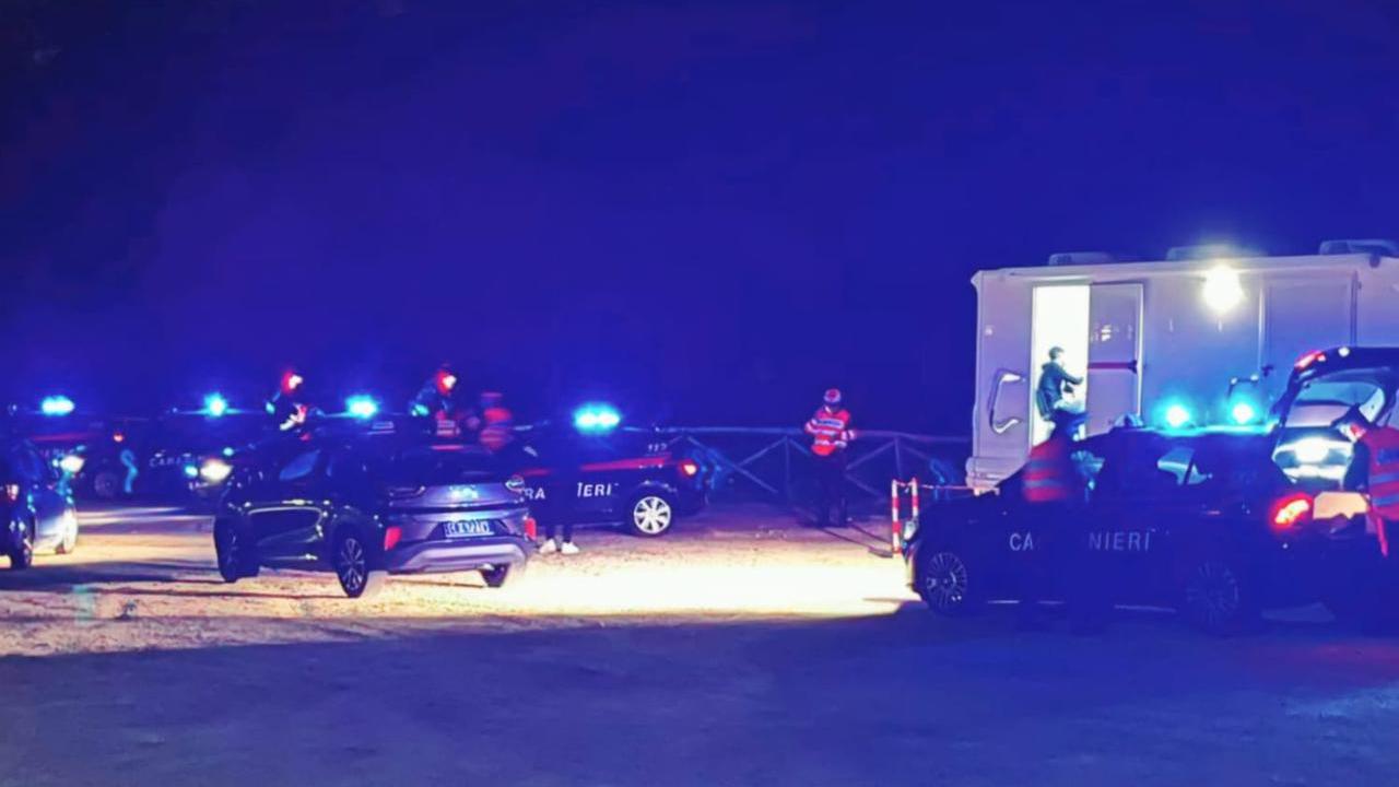 Cagliari, analisi della saliva in strada per rilevare tracce di droga: 93 controlli in una notte