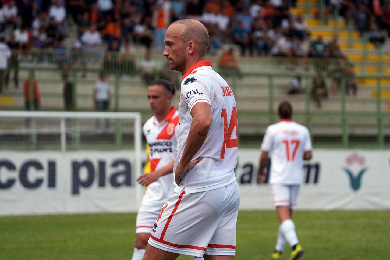 La Pistoiese non va oltre lo 0-0 contro il Lentigione. E in testa il Tau scappa