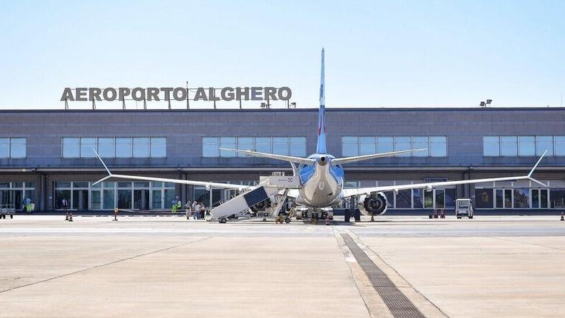 Continuità aerea: Alghero verso l’ora X, con qualche certezza in più