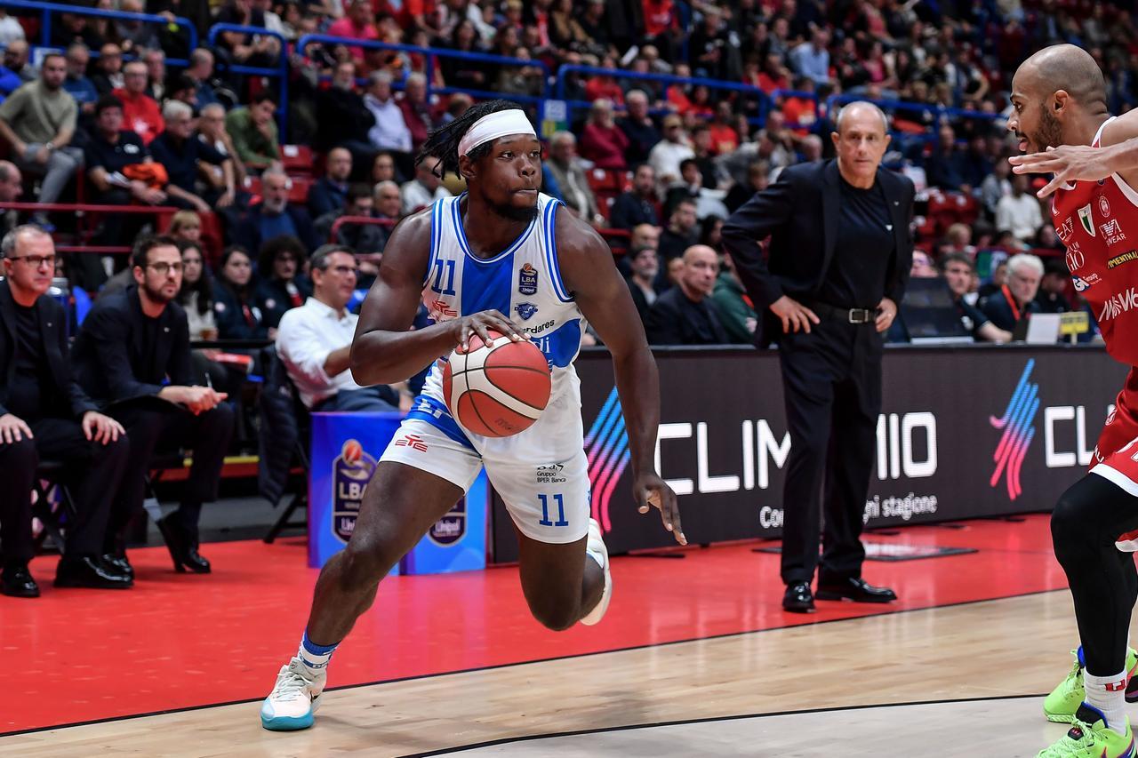 
	<strong>Brian Fobbs</strong> in azione contro Milano

