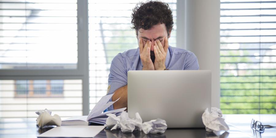 Nuove tecnologie e lavoro no-stop, una legge per salvare i dipendenti