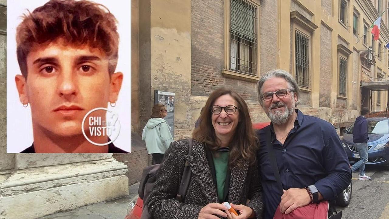 Scomparsa di Alessandro Venturelli, colpo di scena: «Mio figlio visto in Romania». E il giudice non archivia