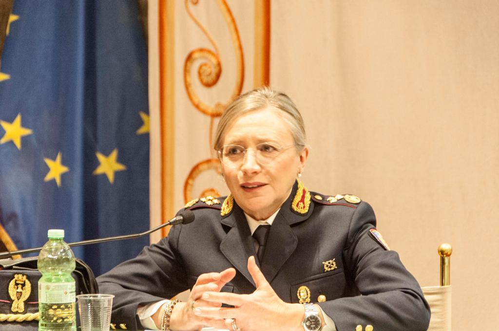 La vicaria della questura, Lorena La Spina