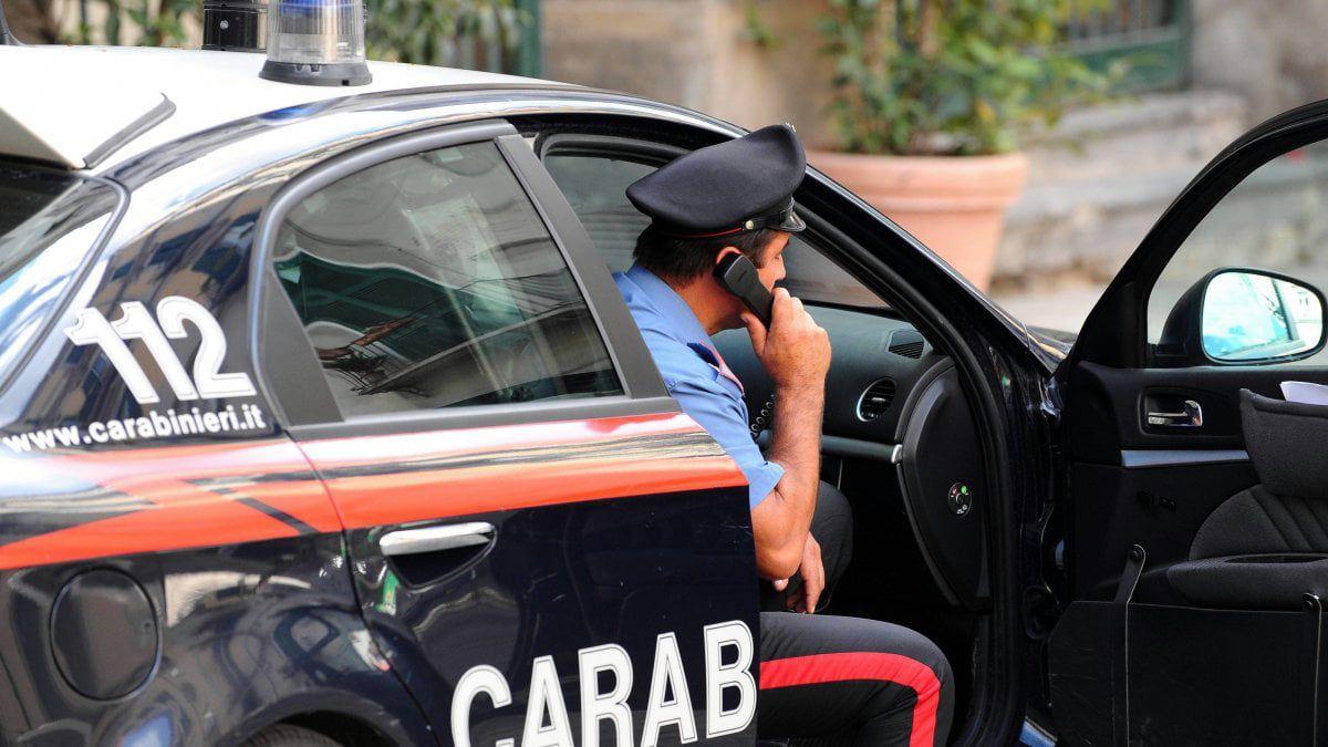 Crotone, uomo ucciso da un poliziotto
