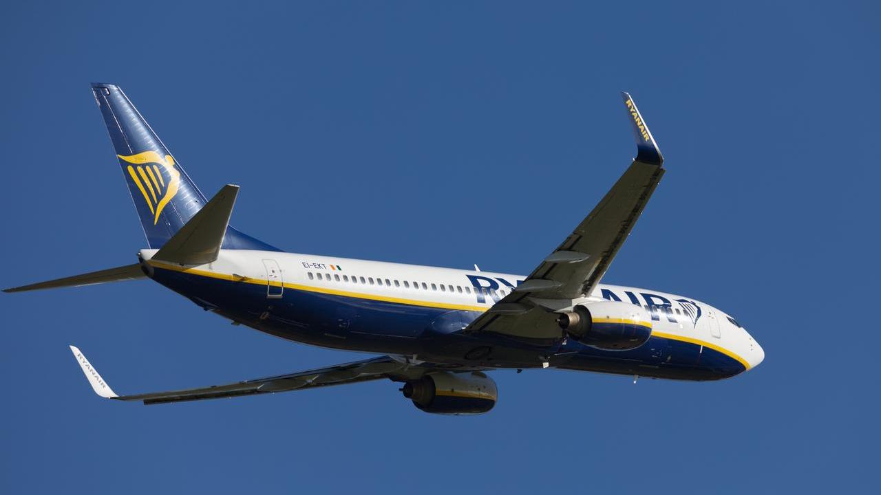 Ryanair parte con 4 ore di ritardo: 250 euro di rimborso a un passeggero sassarese