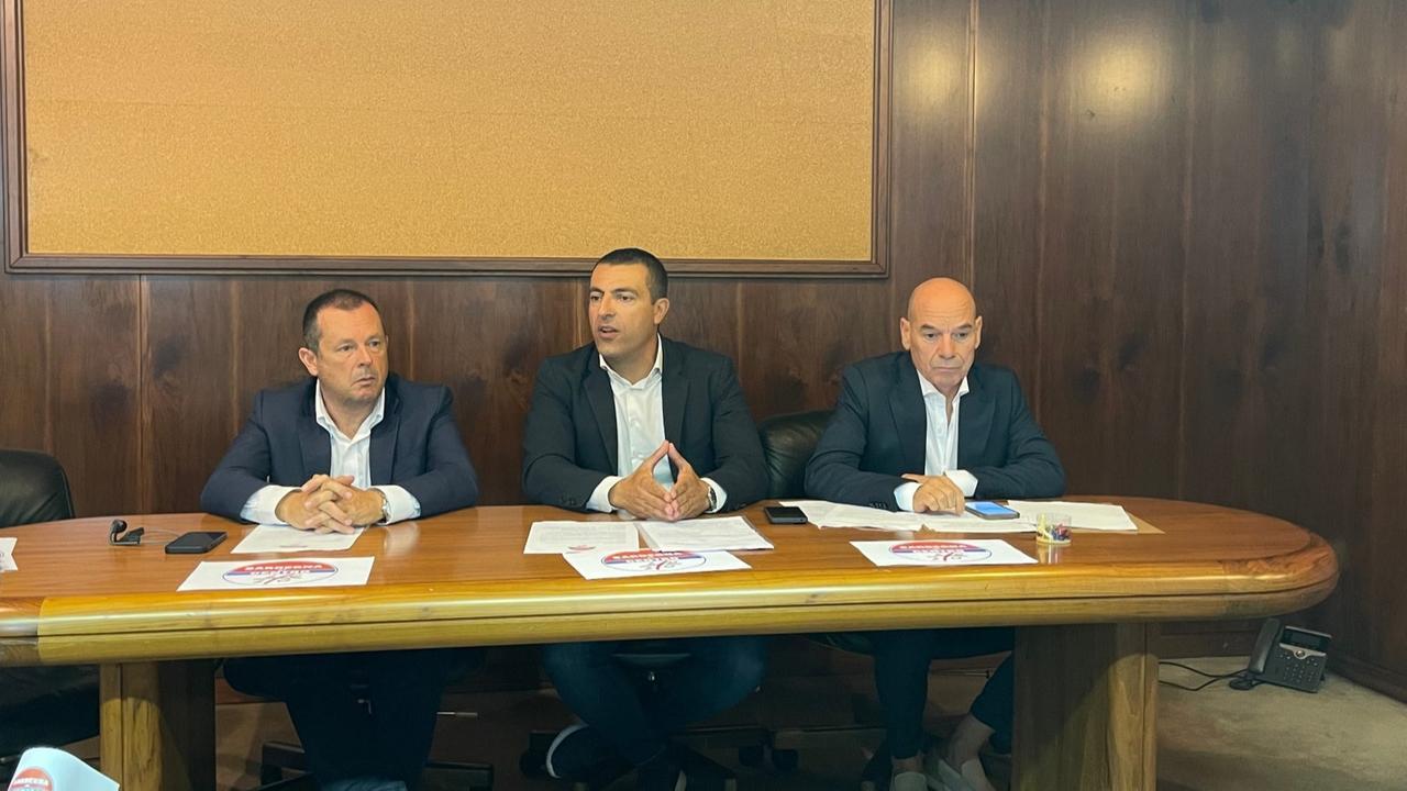 Chioschi nelle spiagge aperti tutto l’anno, la proposta dei consiglieri di Sardegna al Centro 2020