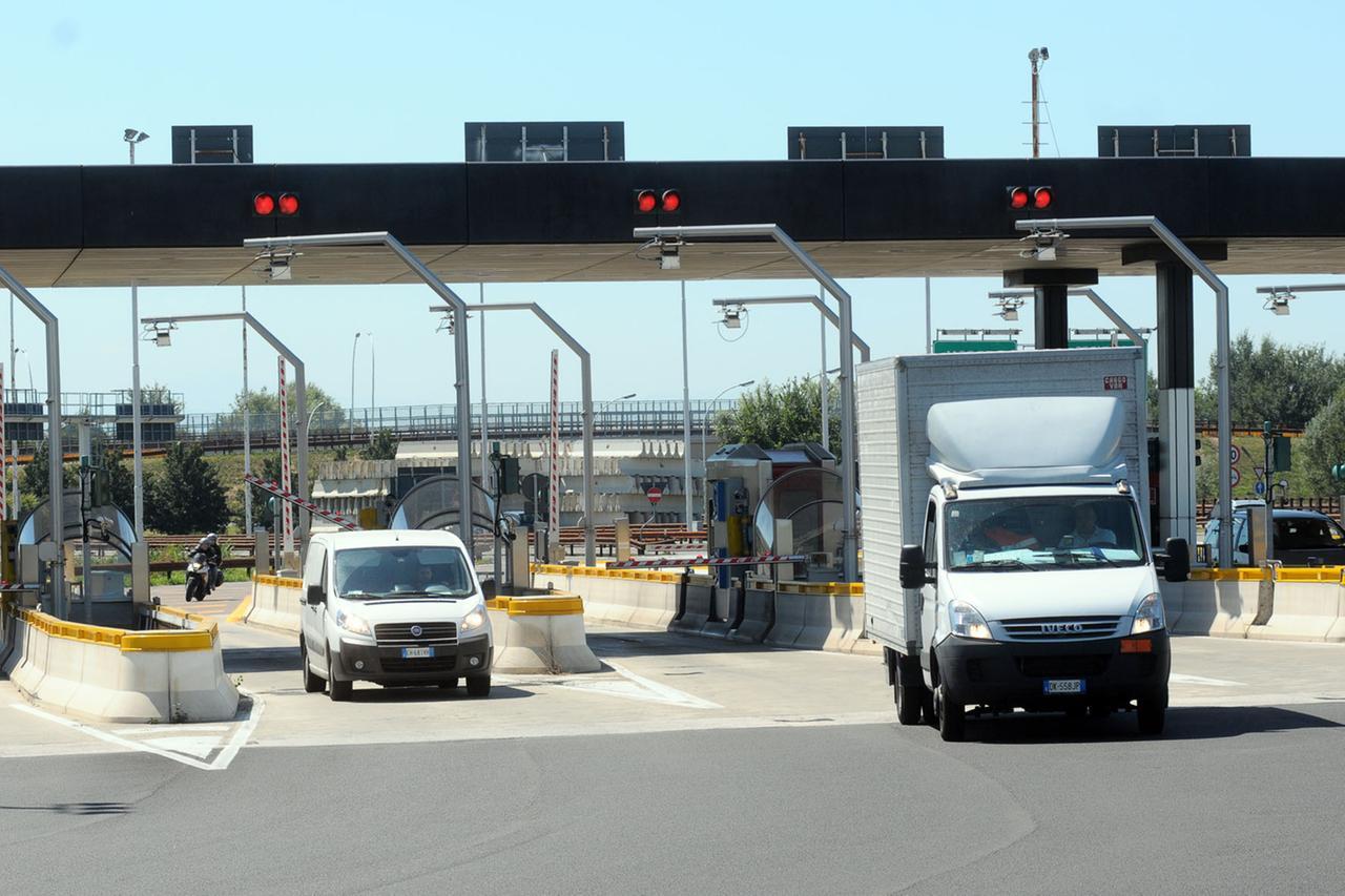 Chiusure in vista per la stazione autostradale di Modena Nord