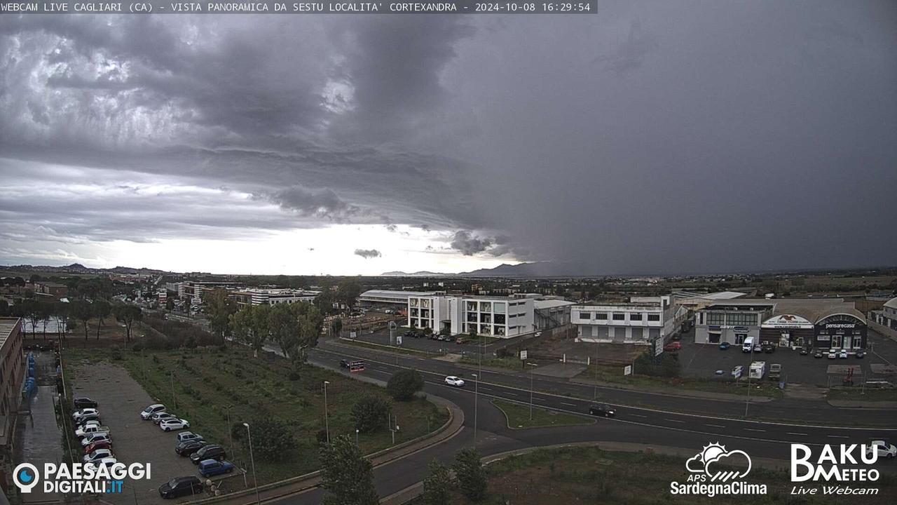 Maltempo in Sardegna: allagamenti a Oristano, grandinata a Cagliari, Sant’Antioco sott’acqua