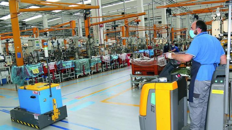 «Chiediamo 280 euro di aumento per ogni addetto della meccanica»
